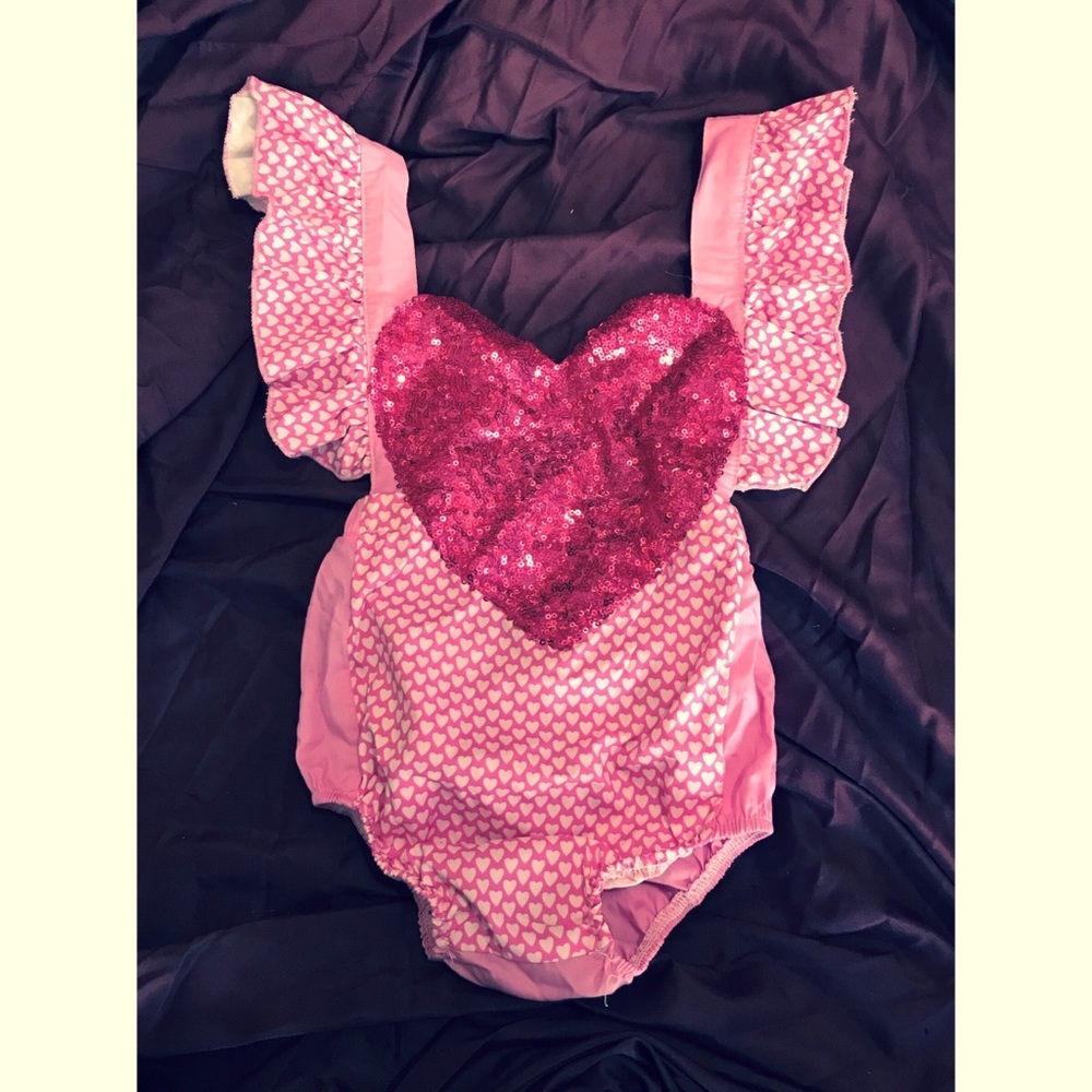 Sequined heart romper. Sz 6 months.